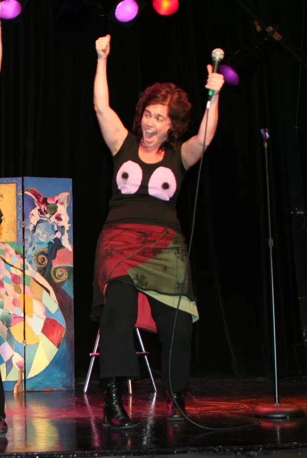 Kermesse des Trois Grâces, show de variété, bar Chez Maurice, 2008 ©ChristiopheSerres